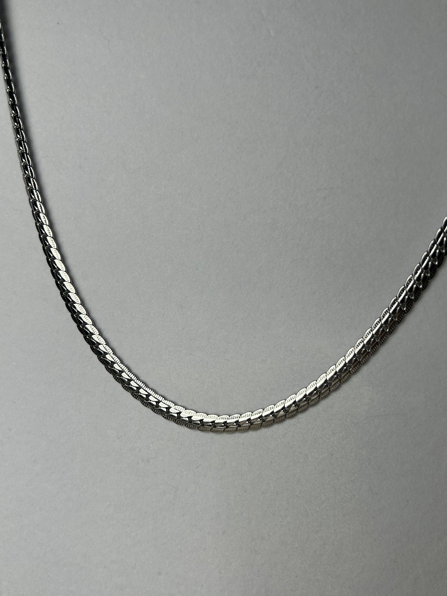 Silver Edge Necklace