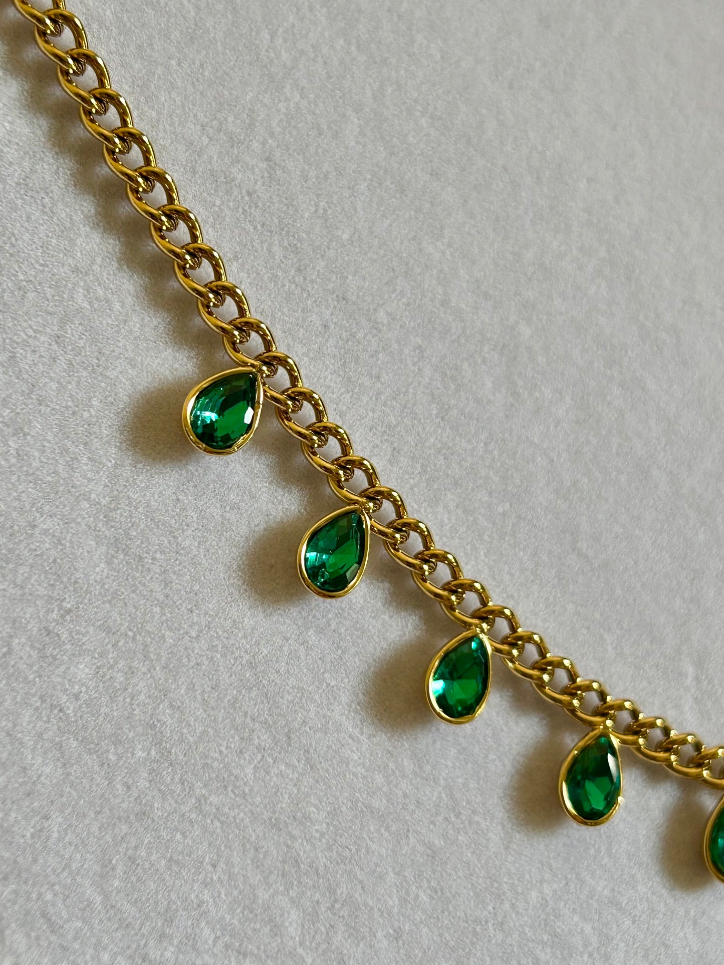 Green Dotted Zirconia necklace