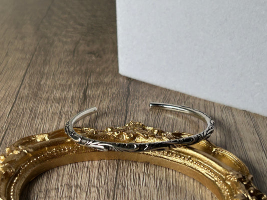 Engrave Bracelet Cuff