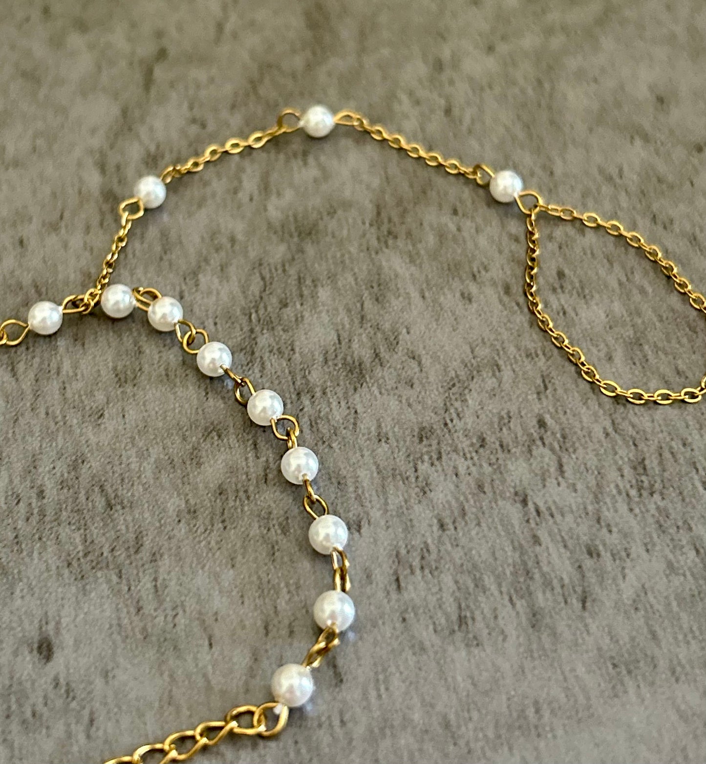 Pearly Hand Chain
