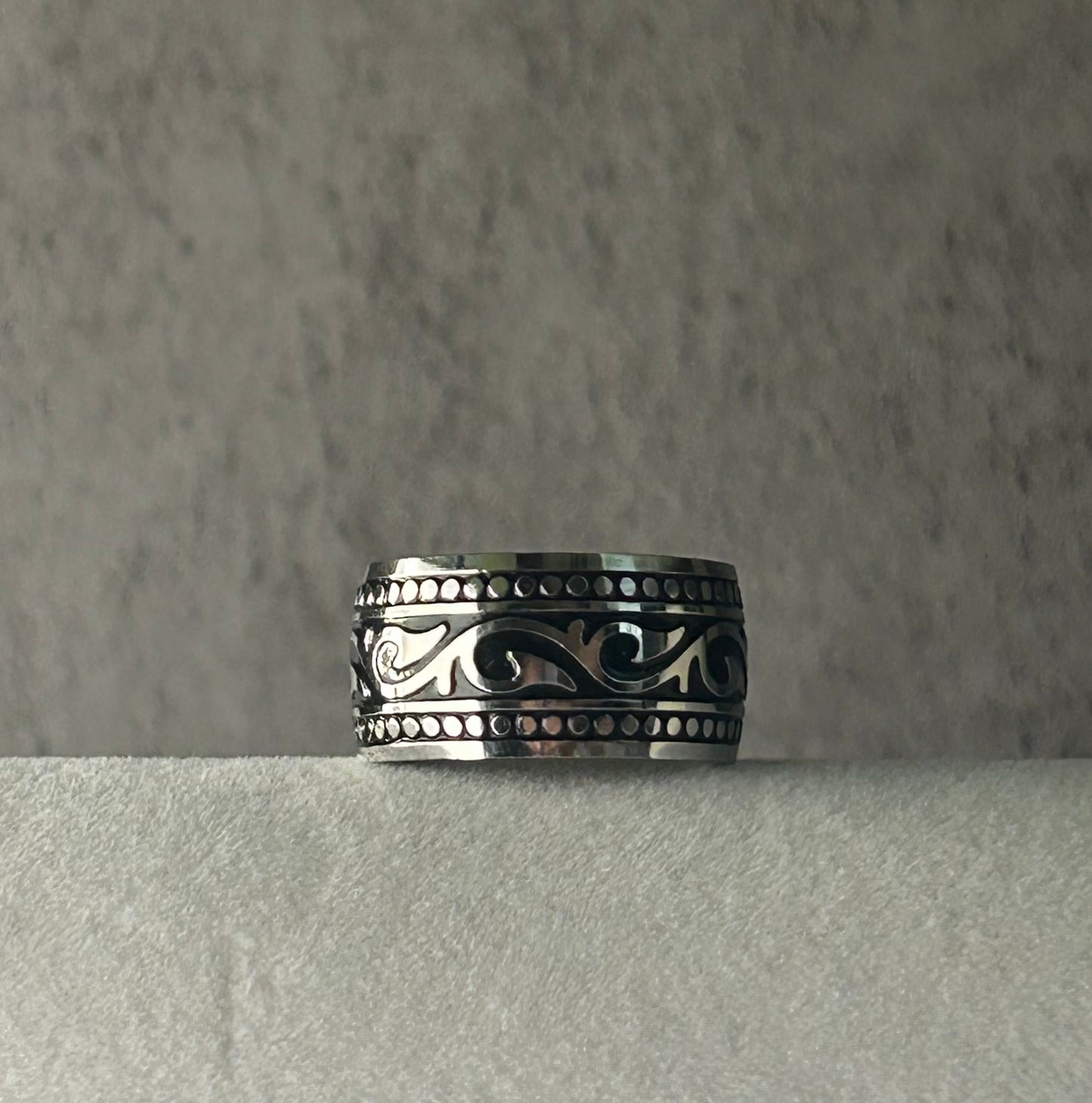 Chunky Men's Ring