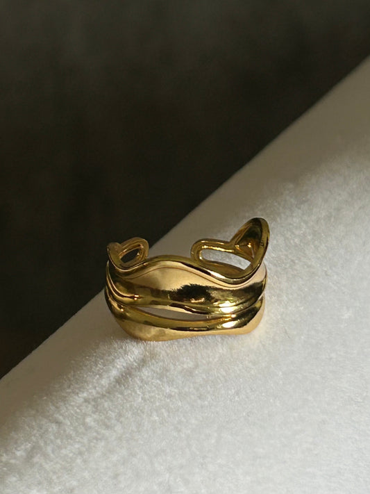 Sculpted Wave Ring