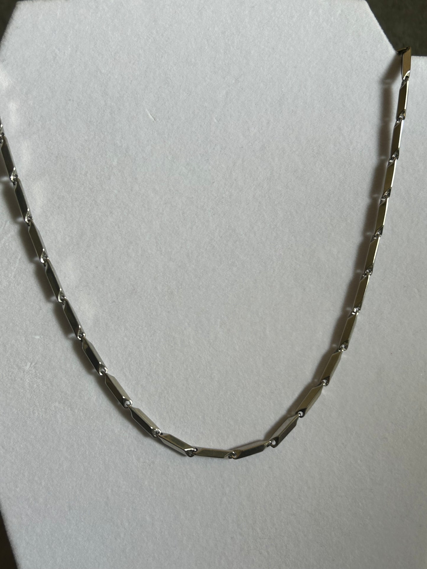 Silver Ripple Necklace